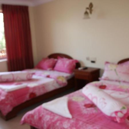 Chhne Chulsa Hotell Sihanoukville Exteriör bild