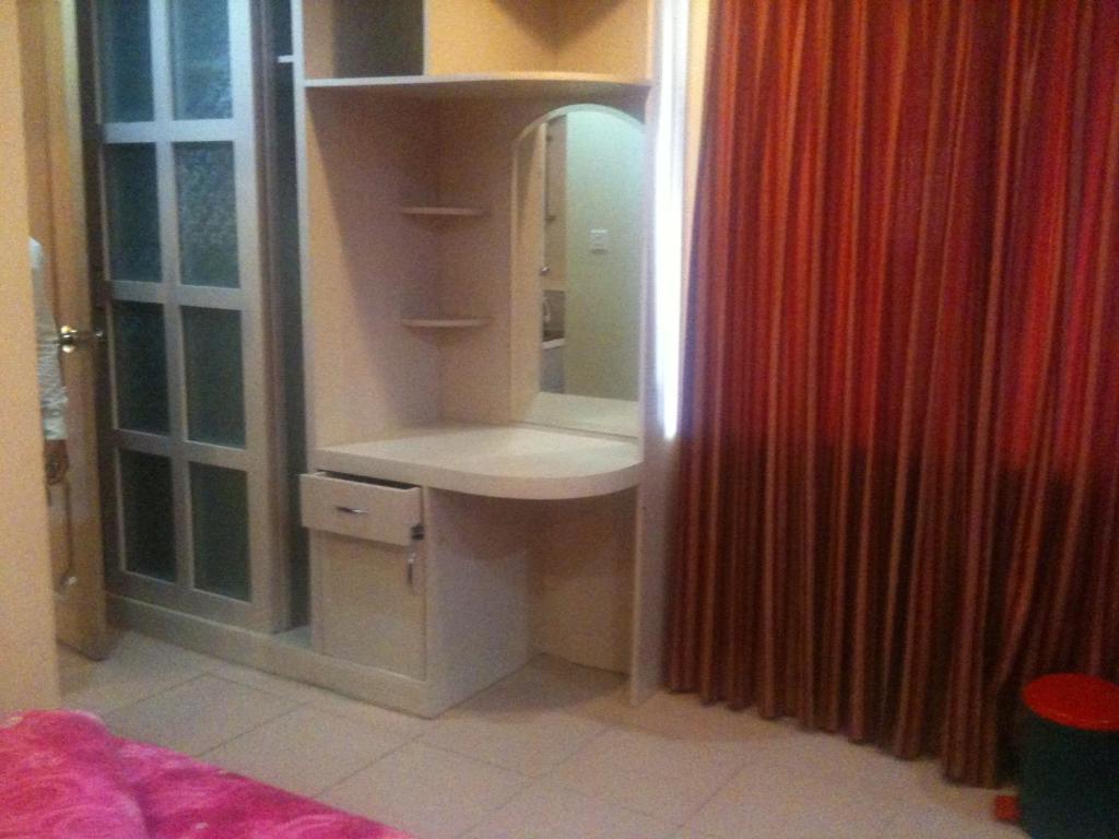Chhne Chulsa Hotell Sihanoukville Rum bild